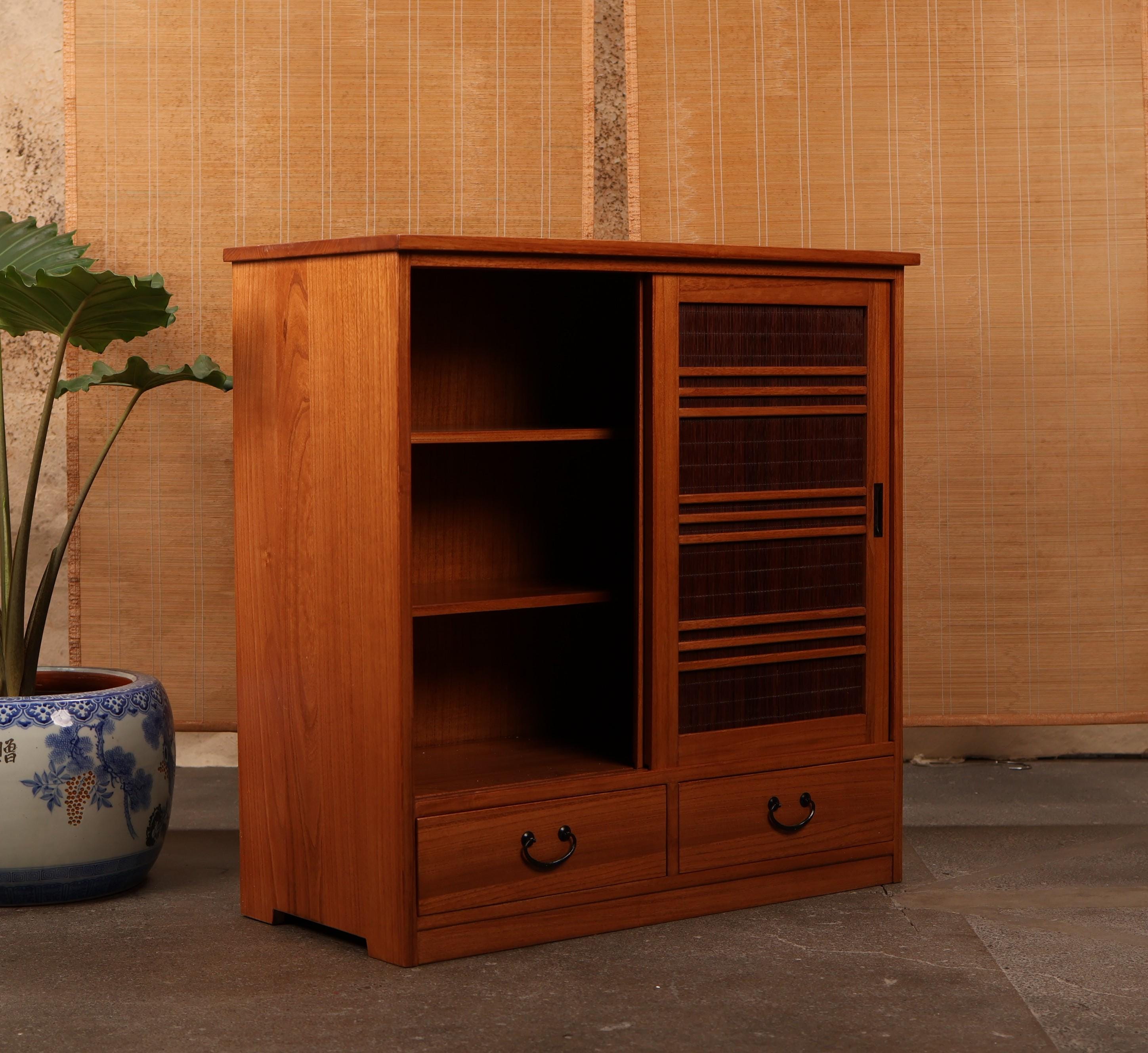 Japanese Style Kiri Wood Shoe Chest, Getta Bako. (KB29) - Etsy