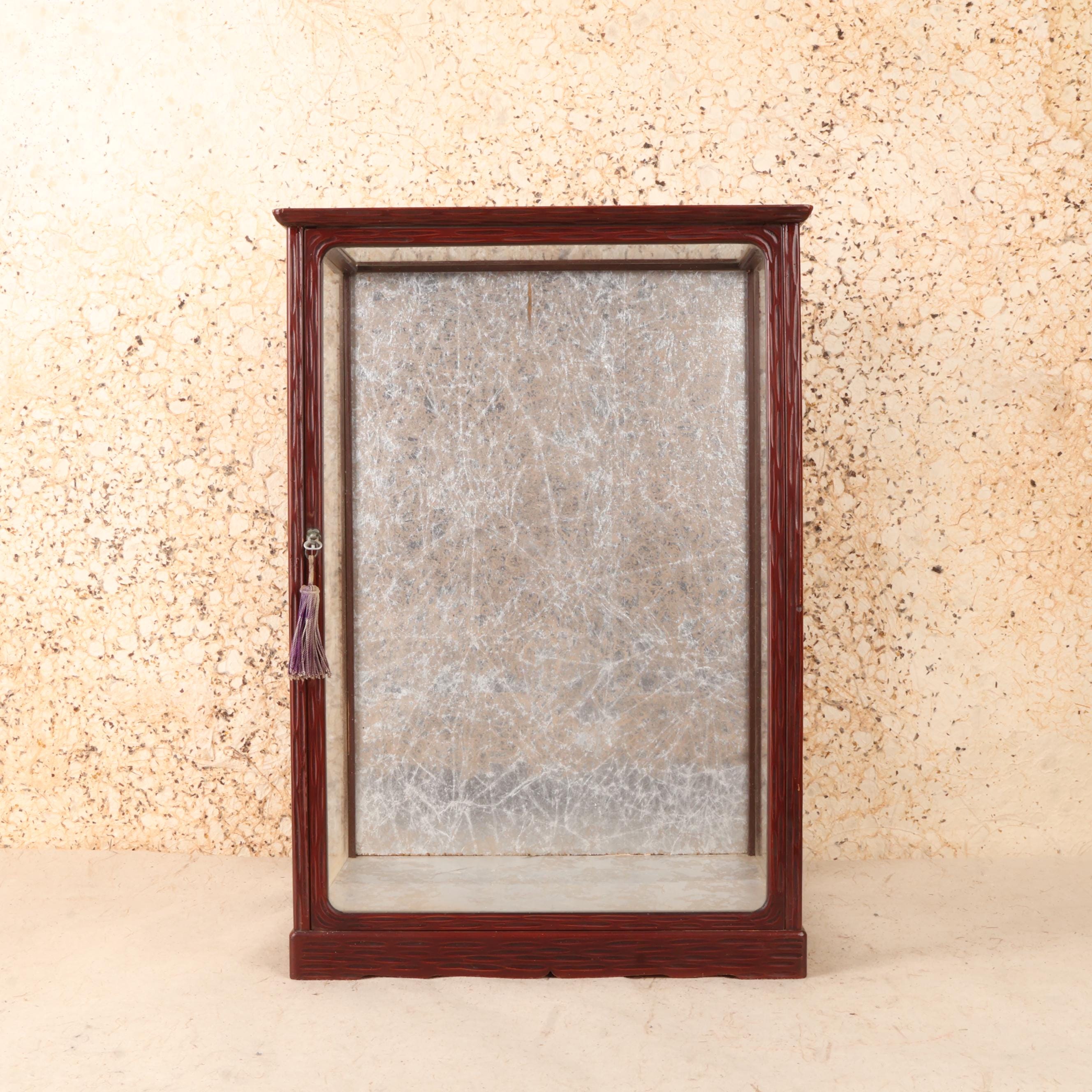 Vintage Japanese Display Case - Etsy