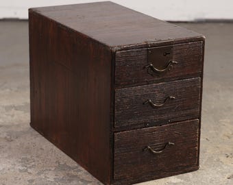 アンティーク引き出し　大正時代の家具　大正時代の引き出し　古道具　木箱 アンティーク 日本製裁縫箱 — 木製、1920年、大正時代 (SKU: 25 M-457