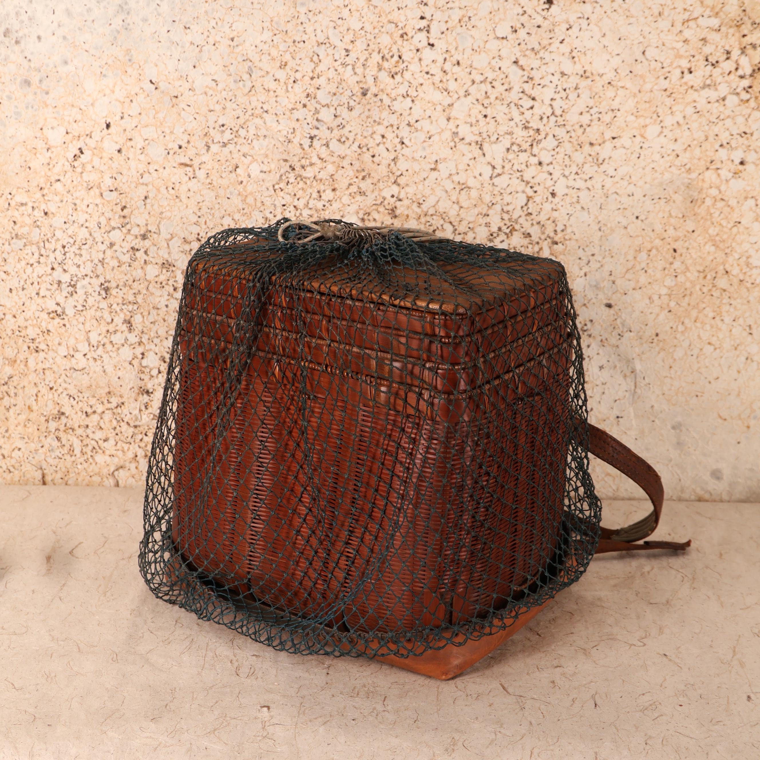 Vintage Japanese Biku Fishing Basket With Lid and Net(sku 25S-1115