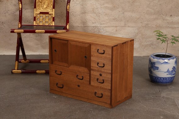 木製和タンス 伝統的スタイル 楽天市場】【Jidai】時代シリーズ 桐民芸箪笥3段 ブラウン色 幅99.5 高