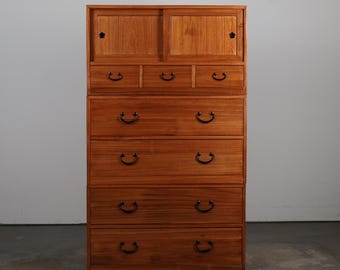 Japanese style 3 section dresser, isho dansu. (KB13)