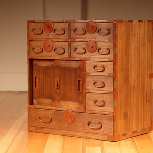 Antique Japanese Ko Tansu Small Chest (23M-G123)