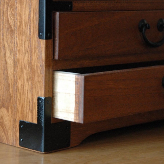 Zen style cheap jewelry cabinet