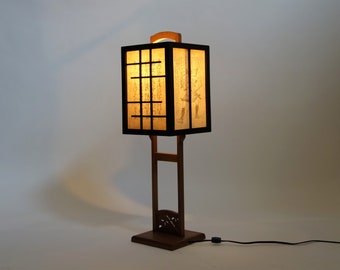 Japanese style lantern, floor lamp. (WL8)