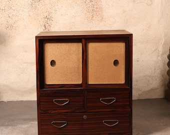 Cofanetto piccolo giapponese vintage Ko Tansu, 1946-1965 (metà Showa) / SKU: 26 M-G038
