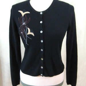 Free People Vintage Embellished Sweater with Applique Design Bild 2