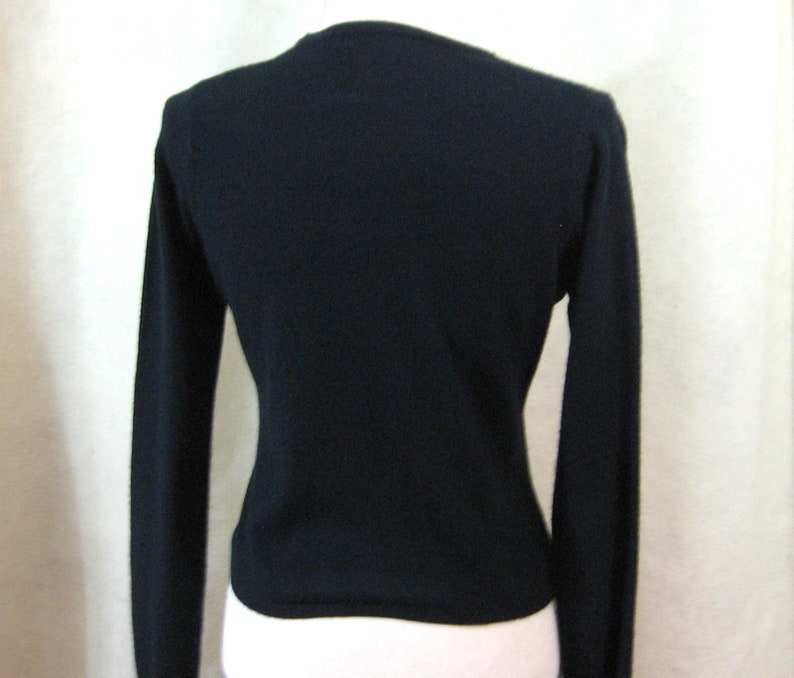 Free People Vintage Embellished Sweater with Applique Design Bild 6