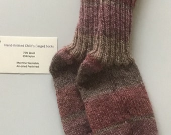 Hand Knit Child's Socks, size large (CSMG21)