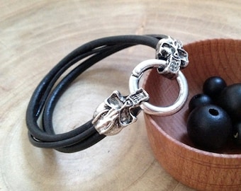 Scull leather bracelet Halloween bracelet for men Scull bracelet Leather cord bracelet for men Scull jewelry antique silver Black round cord