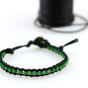 Pulsera verde oliva green leather wrap pulsera fall leather brazalete verde apilable pulsera de madera cuenta yoga pulsera Olive green jewelry
