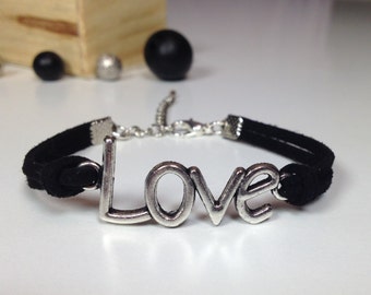 Silver love bracelet 24 color Antique silver love charm bracelet Romantic bracelet Love word bracelet Love jewelry for her Everyday bracelet