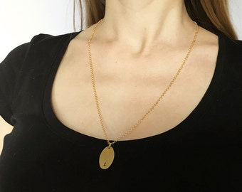 Oval pendant necklace Personalize disc necklace Oval tag necklace gold tone Monogram necklace Engraved initial charm necklace for bridesmaid
