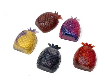 Magnets/coverminders, pineapple, handmade, Resin