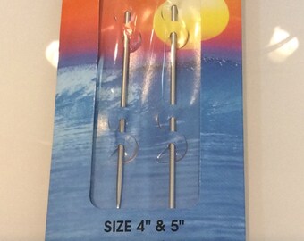 2 straight materass needles size 4"& 5"