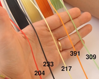 Ruban de satin double face de 1 mètre 1,5 mm fourniture pour miniatures de maison de poupée à l'échelle 1:12 Rouge, Noir, Jaune, Orange et Vert