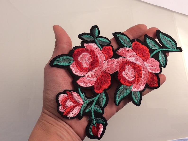 Patch ricamata fiore rosa termoadesiva vintage fashion rosa hotfix applicazione grande immagine 1