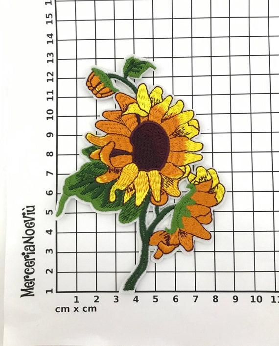 Sunflower patch Embroidered on thread 10 or 15 cm approximately