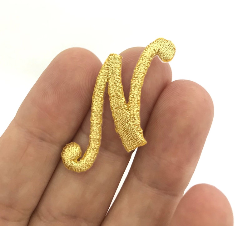 Iron on embroidered cursive letters gold applique craft supplise diy machine embroidery 1 inch monogram patch alphabet for name school kids immagine 4