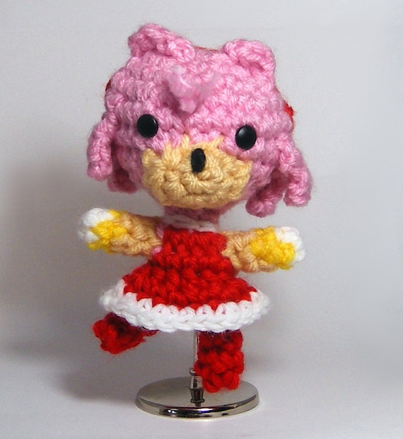 peluche amy sonic