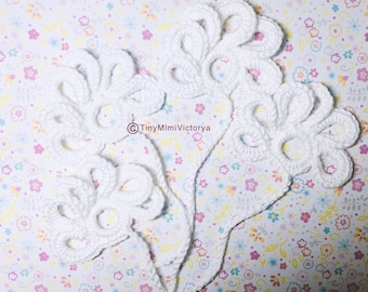 Crochet white flowers set of 2 pieces Irish lace
