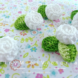 Petites roses fleurs crochet roses jaunes avec feuilles vertes ensemble de5