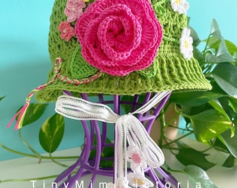 Sombrero de sol para niñas tejido a crochet: Panamá amarillo con flores tejidas