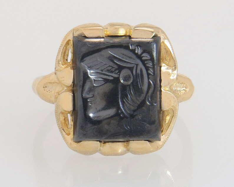 Antique Vintage Estate 10K Yellow Gold Centurion Soldier Carved Hematite Art Deco Ring 4.6g