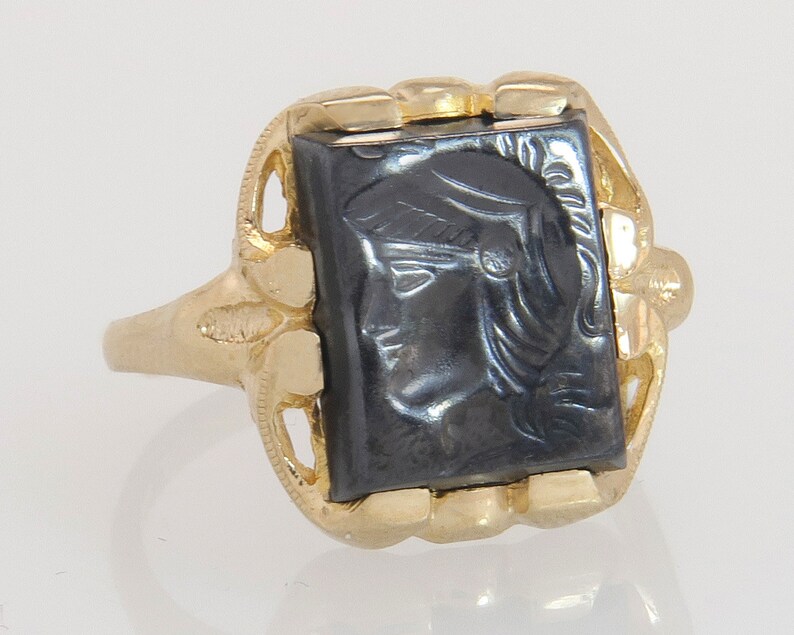 Antique Vintage Estate 10K Yellow Gold Centurion Soldier Carved Hematite Art Deco Ring 4.6g