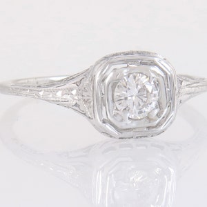 Antique Estate .22ct Genuine Diamond 18K Gold Flowers Filigree Art Deco Engagement Ring