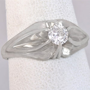Antique Vintage 18K White Gold .33ct Genuine Diamond Engagement Ring Size 8