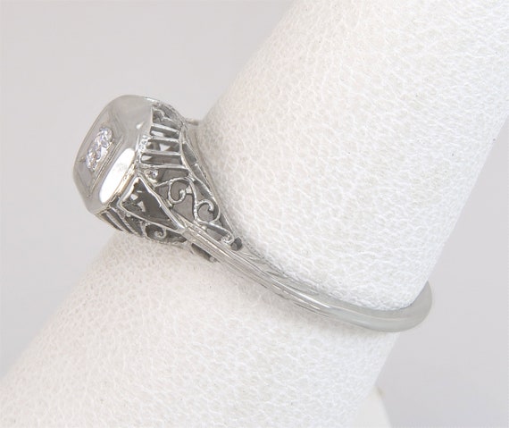 Antique .05ct Diamond 18K White Gold Art Deco Sol… - image 3