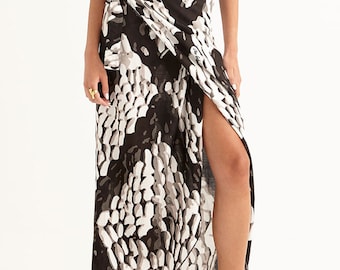 Viscose Wrap Sarong Skirt: 'Pebbles' Print Beach Cover-Up