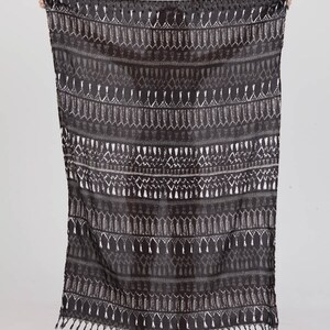 Strand Pareo Sarong Coverup 'Fringes black'