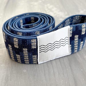 Boho Beach Towel Holder: Elastic Beach Bed Band Blue