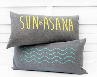 Cotton Beach Pillow: Travel Neck Cushion - Sunasana Print