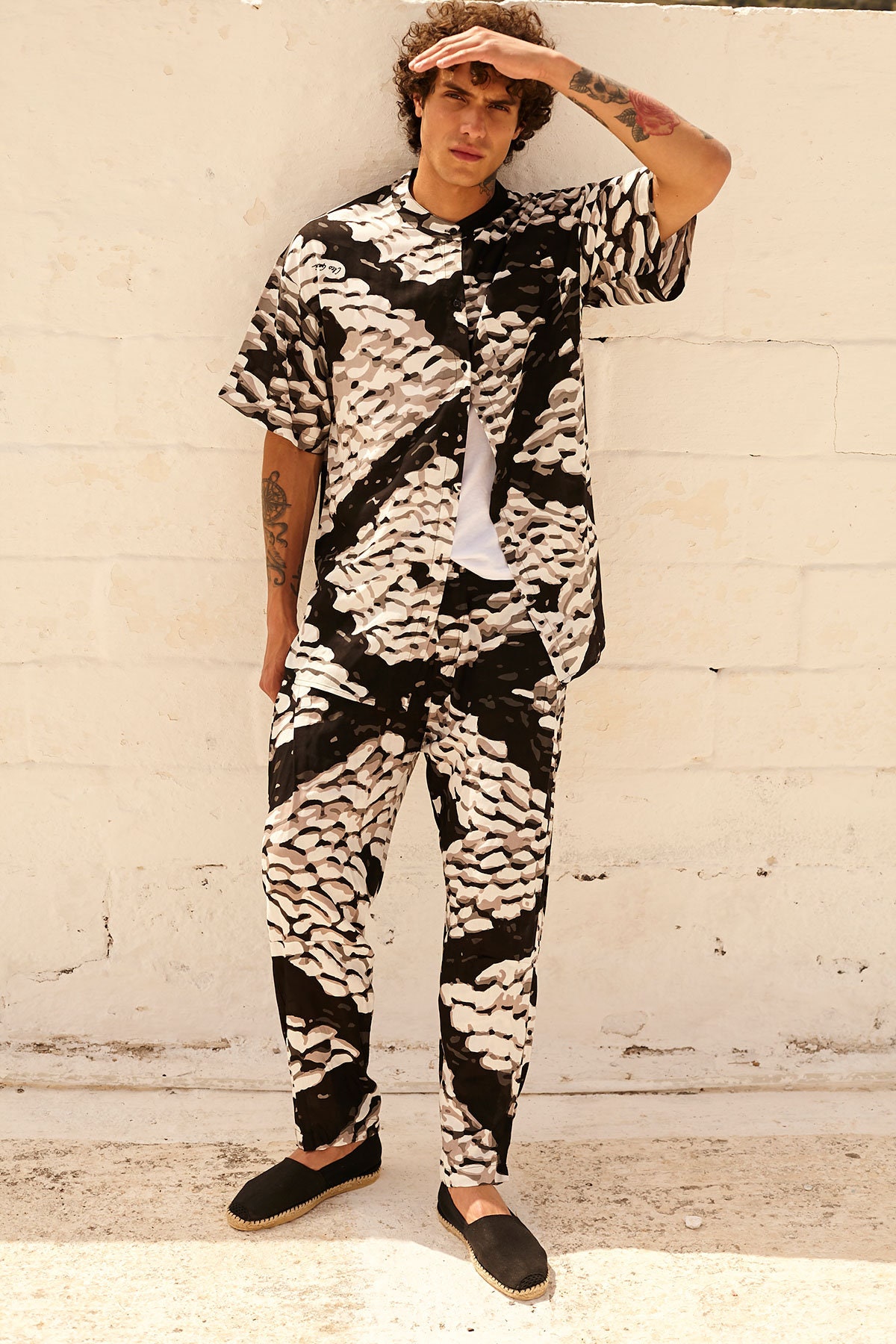 Mao Loose Sleeved Shirt Unisex One Size Boho Shirt 'PEBBLES' - Etsy