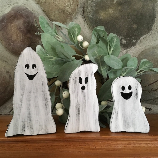 Ghost Tiered Tray Decor, Set of 3 Handmade Wood Ghost Shelf Sitters, Farmhouse Halloween Decor, Rustic Fall Mantel Decorations