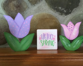 Hand Cut Wood Tulip Set, Hello Spring Tiered Tray Decor