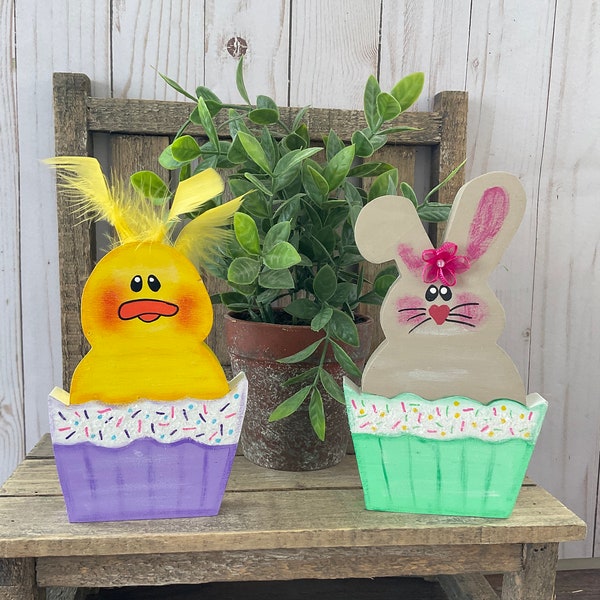 Chick in Cupcake, Bunny in Cupcake, Easter Decor, Easter Chick, Easter Bunny, Tiered Tray,