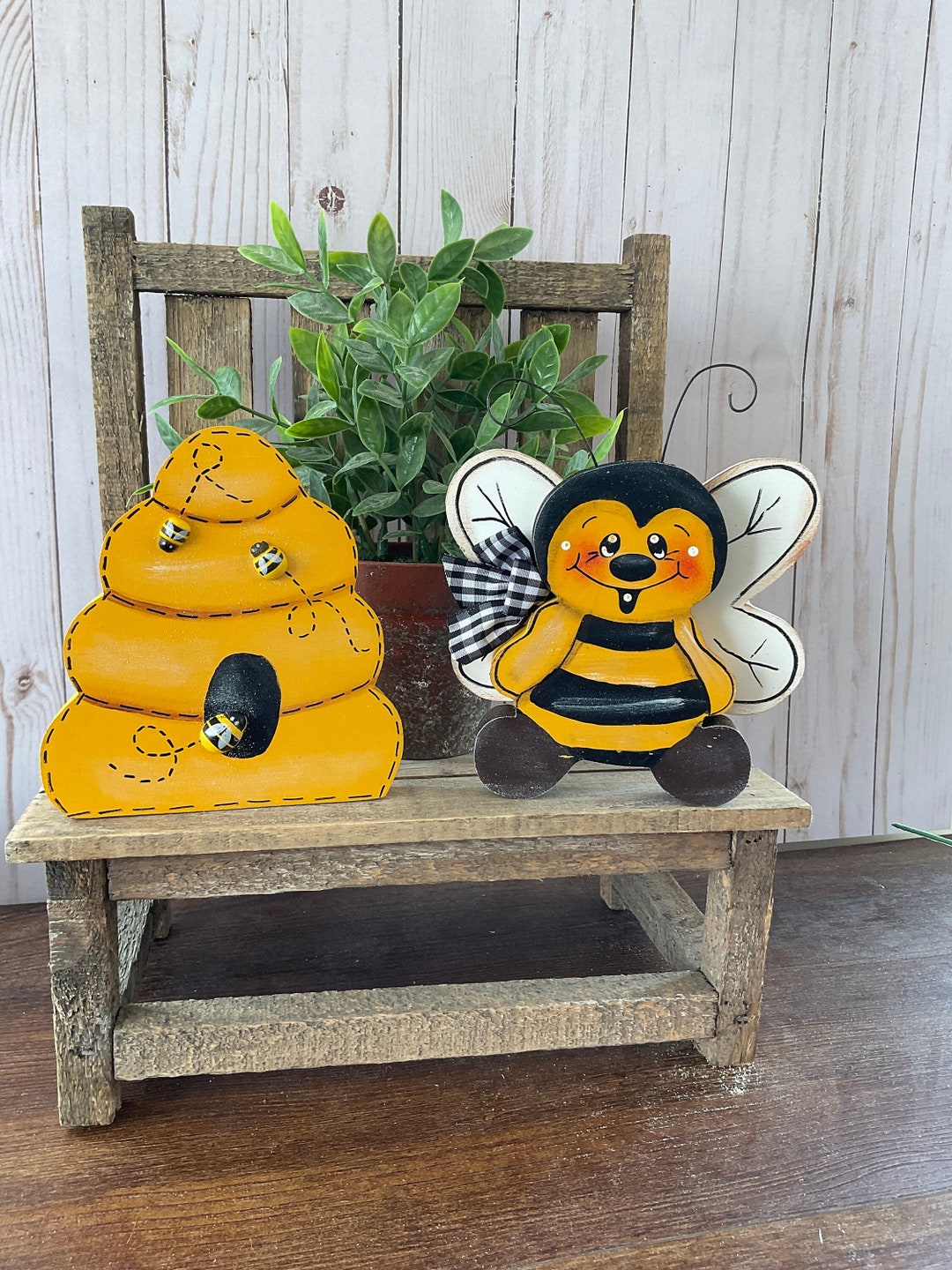 Bee Shelf Sitter, Bee Decor, Bee Tiered Tray, Summer Decor, Garden