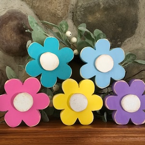 Wood Flower, Wood Daisy, Daisy Decor, Summer Decor, Summer Tiered Tray, Shelf Sitter