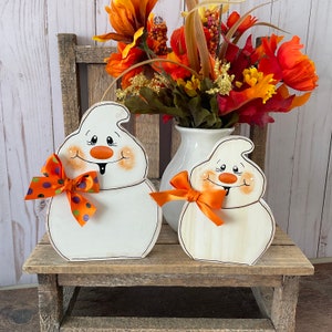 Cute Wood Ghost, Happy Ghost, Tiered Tray Decor, Halloween Decor, Ghost Decoe