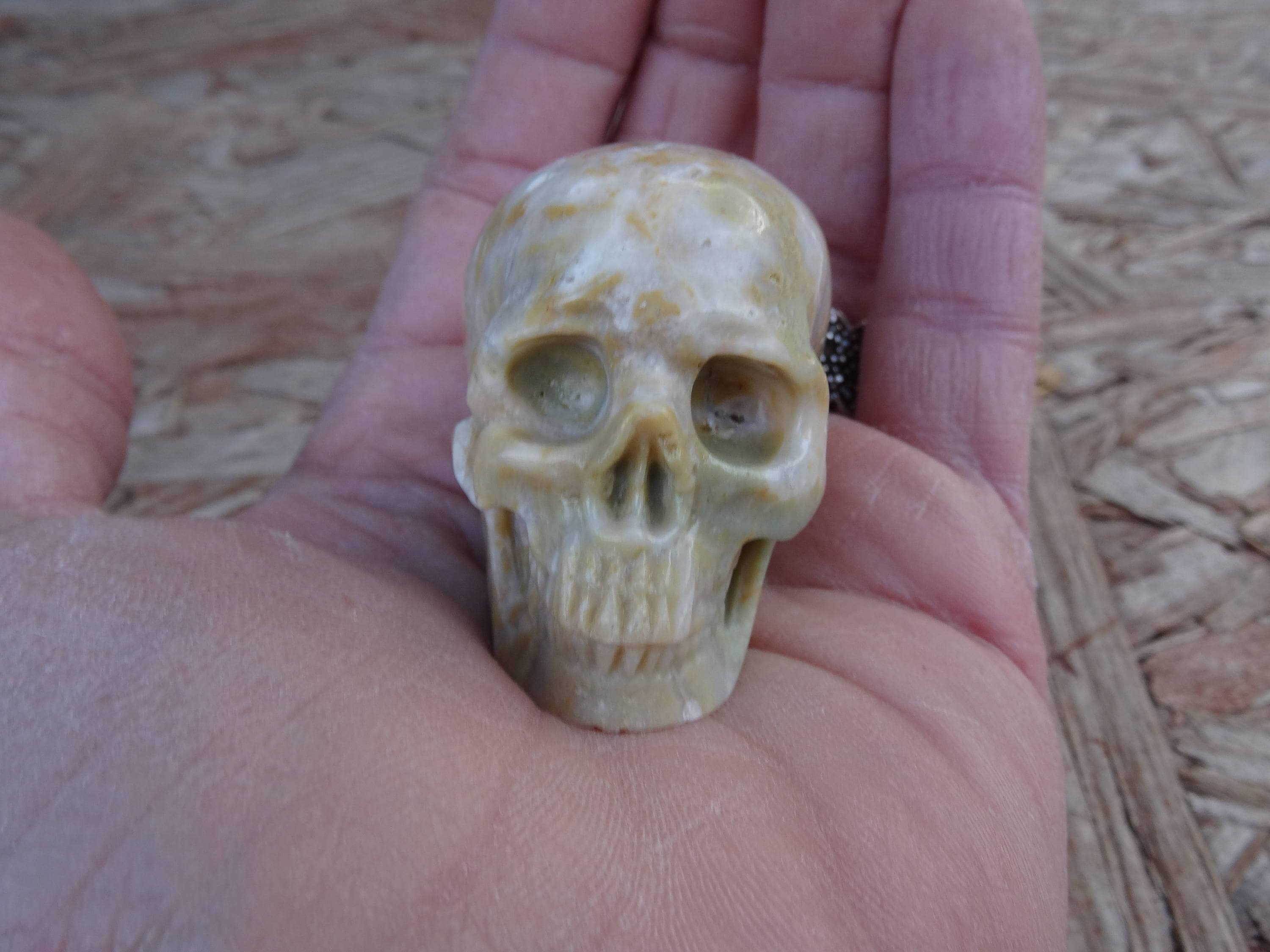 2.0インチ アマゾナイト ストーン クリスタル スカル 3.2オンス 90.0g