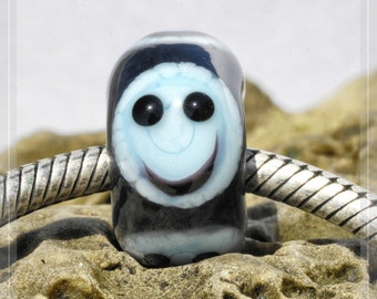 Smiley Collection Original Nemo Glass Bead, 9 x 15 mm