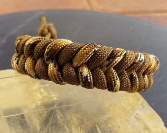 Paracord fishtail bracelet