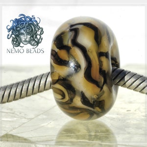 animal Collection Original Nemo Glass Bead image 1