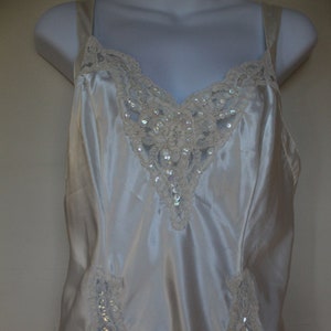 Vintage Victorias Secret nuisette chemise de nuit / perles dentelle / Applique / Sexy / Lingerie / vêtements / sous-vêtements / chemise de nuit
