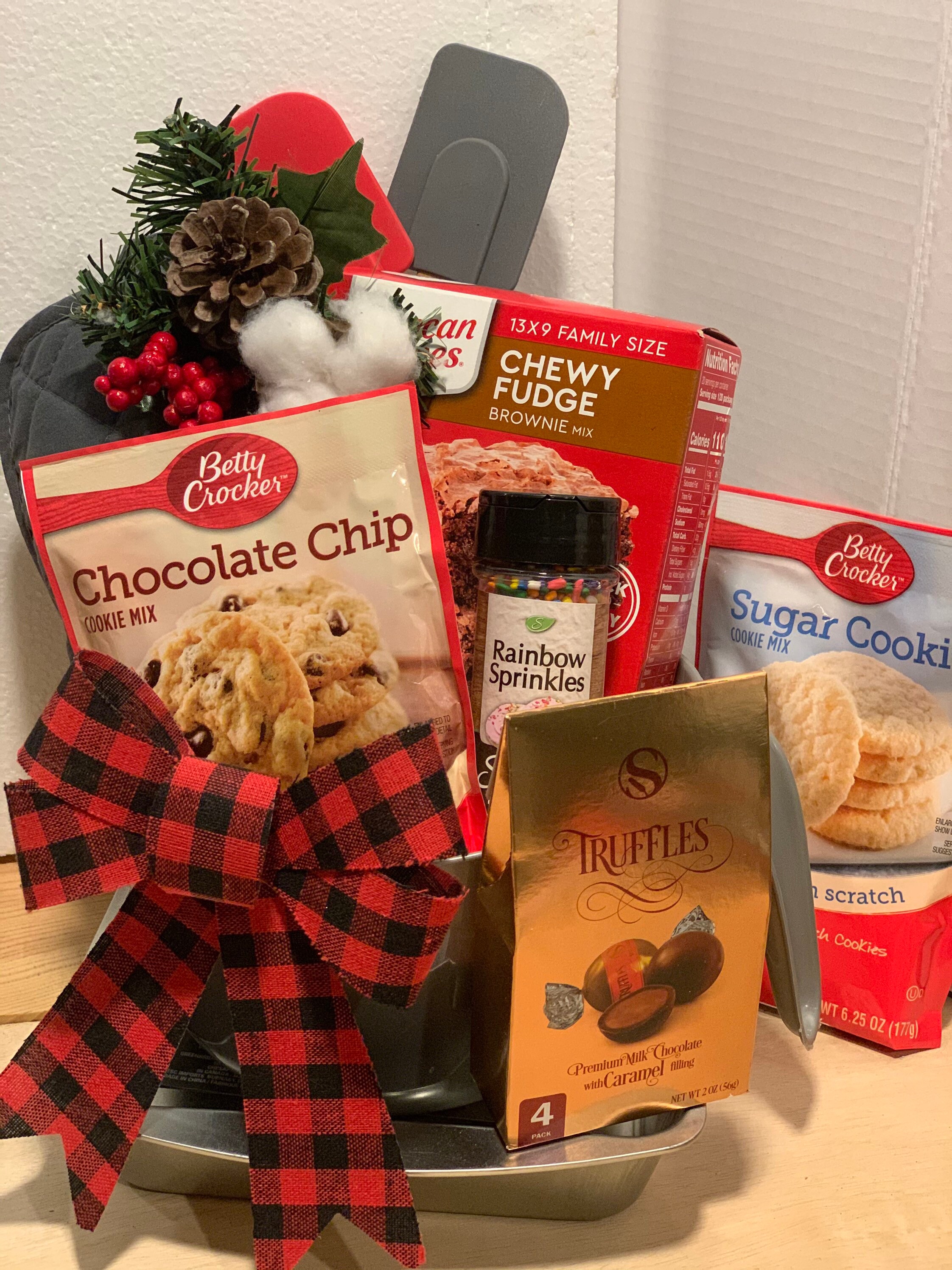 Holiday Baking Gift Basket - Etsy