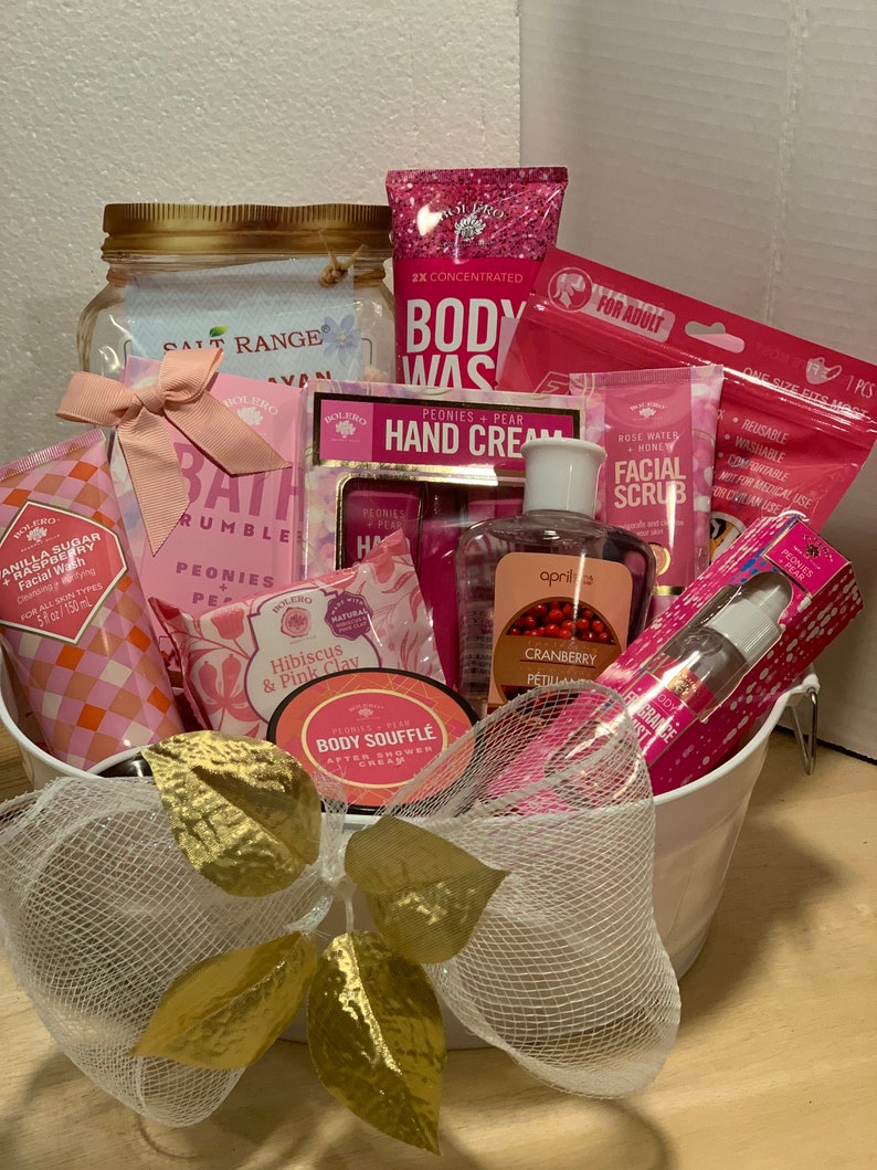 Pre filled womans spa gift basket. Mothers Day,Valentines, birthday, graduation,thank you ,holiday secret Santa gift,hostess and more. image 1